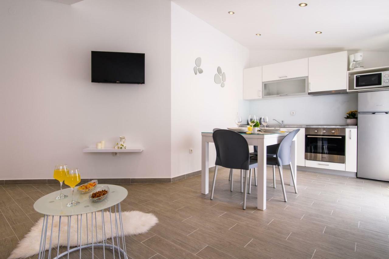 טרוגיר Apartmani Ville Vengo מראה חיצוני תמונה