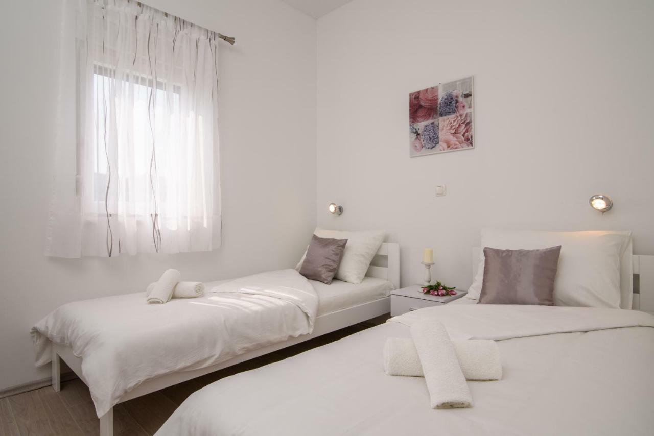 טרוגיר Apartmani Ville Vengo מראה חיצוני תמונה